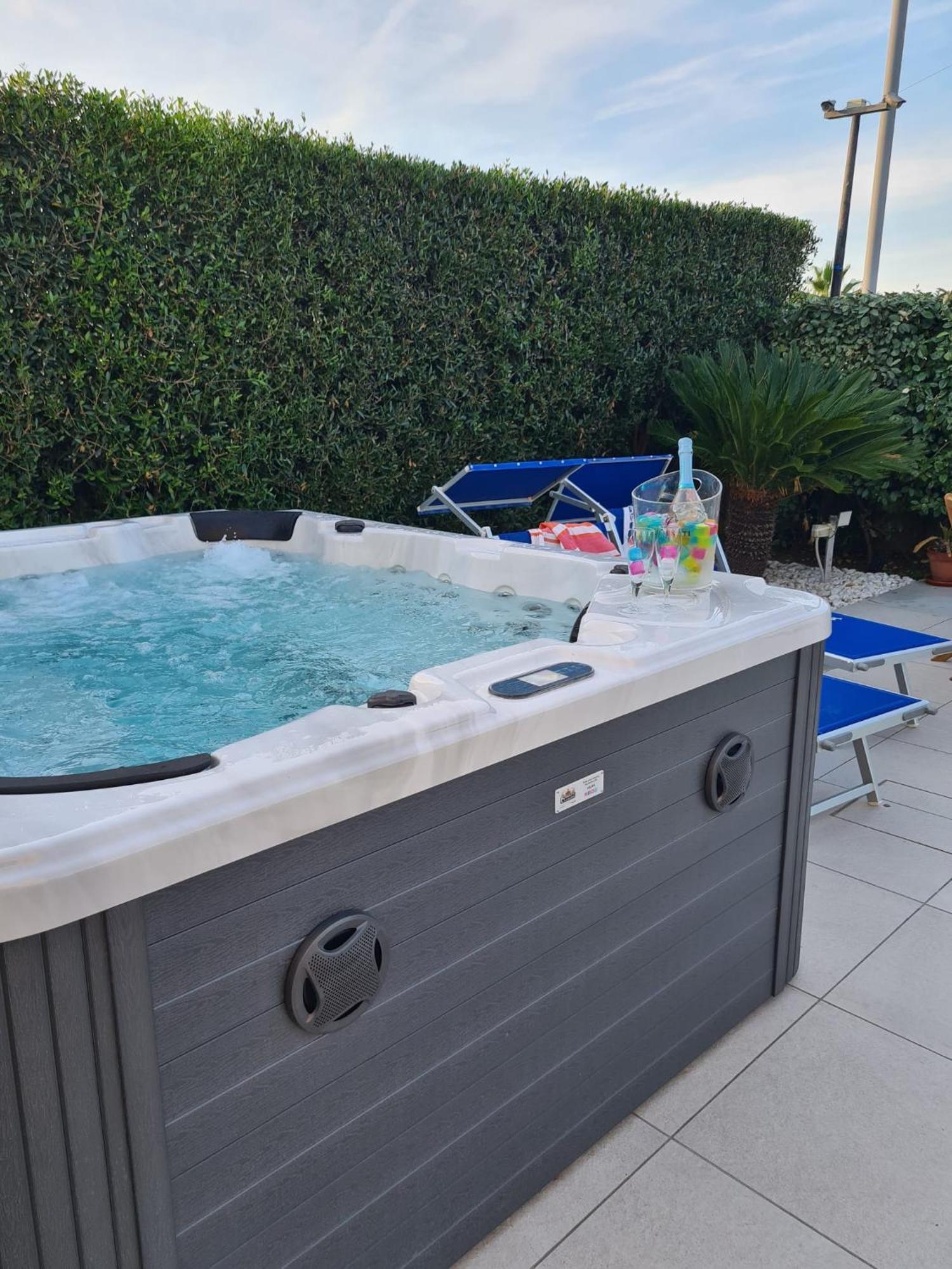 Il Sorriso Di Angelina Bed & Breakfast Pescara Exterior photo